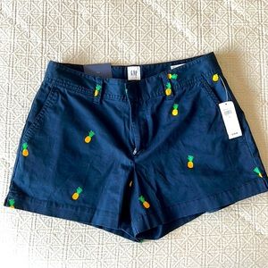 New with tags Gap City shorts; size 4; Navy with pineapples